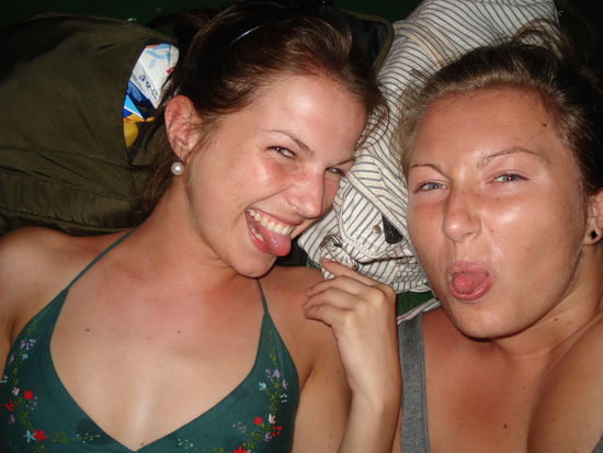 Langeweile auf der Faehre Richtung Ko Phangang 