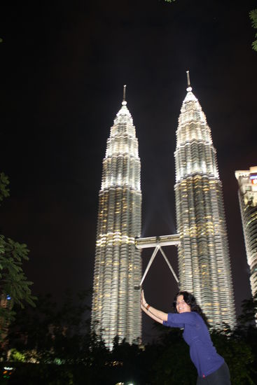 andi will den tower beiseite schieben