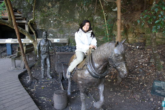 andi ritt ihm hoch zu ross zur hilfe!