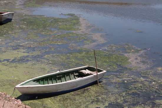 fischerboot bei der halbinsel esteves