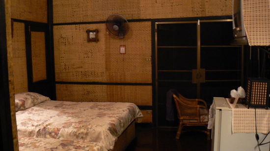 Das Zimmer im Pong Yang Garden Resort 
(sehr nette Führung)