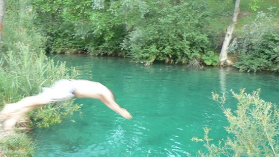 Hinein ins kühle Nass.......