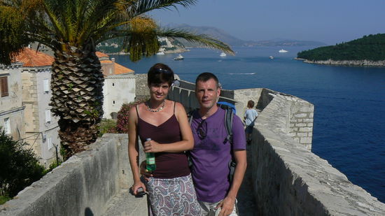 Nach 8 Stunden beenden wir leicht feucht  den Teil 1 der Besichtigung von Dubrovnik.....
Fortsetzung folgt!  