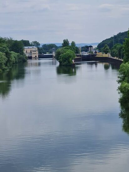 Eine von vielen Schleusenanlagen, hier bei Viereth.