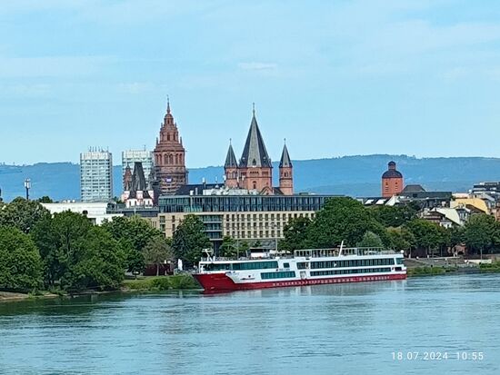 Das Turm-Ensemble des St. Martin-Doms in der Mainzer Altstadt.