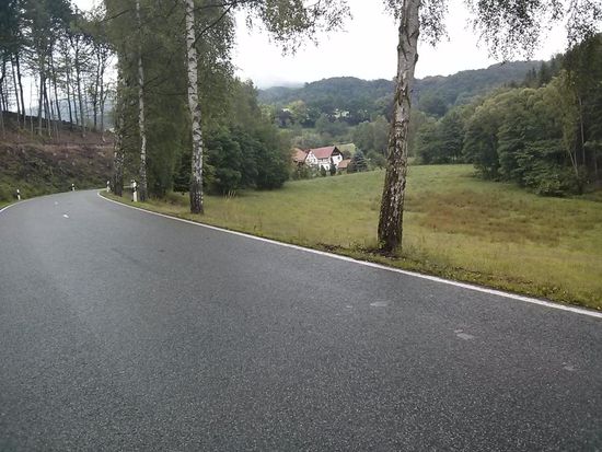Kleine Impression vom Gebiet "Eichsfeld" im Blick zurück gegen die Fahrtrichtung.