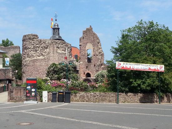 Burg(ruine) Dreieichenhain