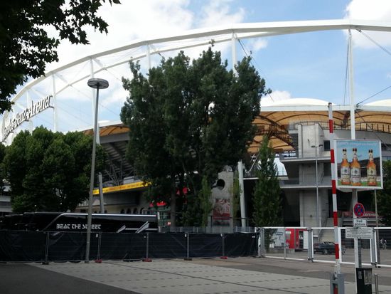 Direkt an der Fußball-Arena