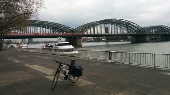 Ein letzter Blick zurück auf die Hohenzollernbrücke...