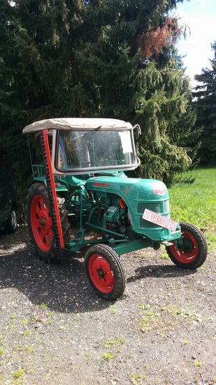 Alter Kramer-Bulldog KB 17 zu verkaufen - der hätte mich bei meiner windbedingten niedrigen Durchschnittsgeschwindigkeit sicherlich ziehen können...