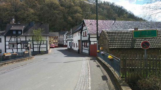 Fachwerk-Häuser in Iversheim kurz vor Bad Münstereifel