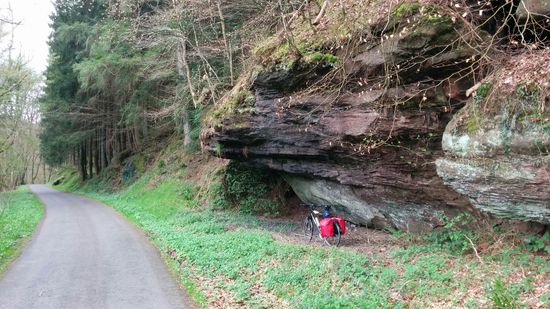 In dieser Gegend bei Kordel wurden auch die Sandsteinquader für die Porta Nigra in Trier gebrochen