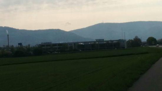 Diesmal der Geländeversatz nochmal vergrößert und in die Bildmitte arrangiert.