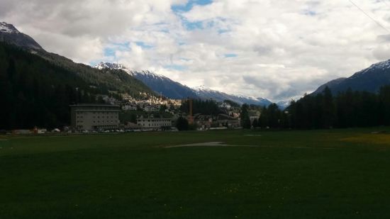 St. Moritz noch etwas aus der Ferne...