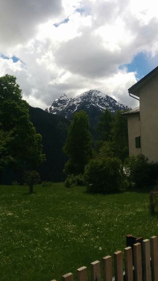 Blick von Guarda nach Norden. Die Berggipfel auf diesen Fotos sind alles gute 3000er, aber vom Namen her durch mein ungenaues Kartenmaterial nicht einwandfrei zuzuordnen und schließlich möchte ich nicht irgendwelche ungenauen Vermutungen niederschreiben.