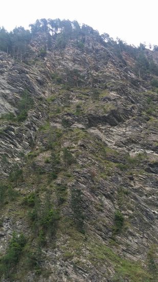 Felshang auf österreichischer Seite