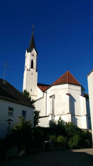 dto. Der Zugang zum Kirchinneren war zum vorliegenden Zeitpunkt gegen 19 Uhr leider schon verschlossen, deshalb keine Innenaufnahme.