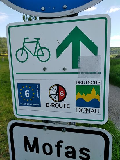 Weiter geht's auf dem richtigen Pfad.