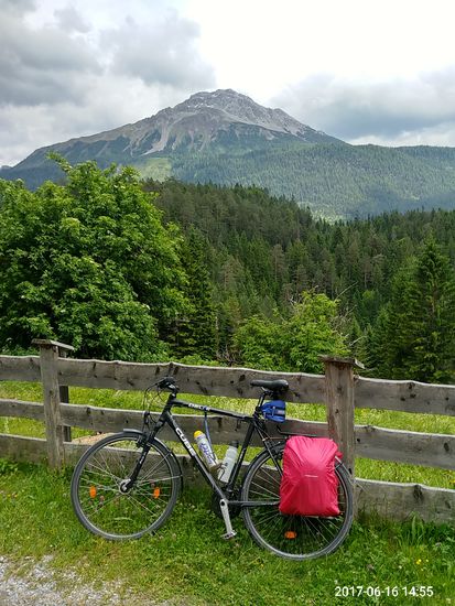 Noch einen Steinwurf bis zum Fernpaß.