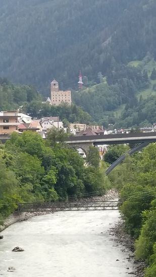 Schloss Landeck, urkundlich 1296 erstmals erwähnt, heute als Bezirksmuseum Landeck genutzt.