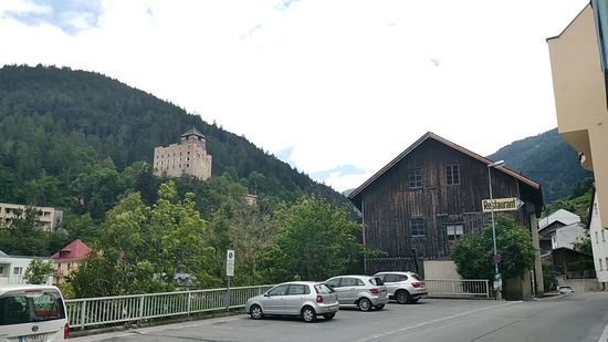 Schloss Landeck, weiter oben in diesem Bericht bereits beschrieben.