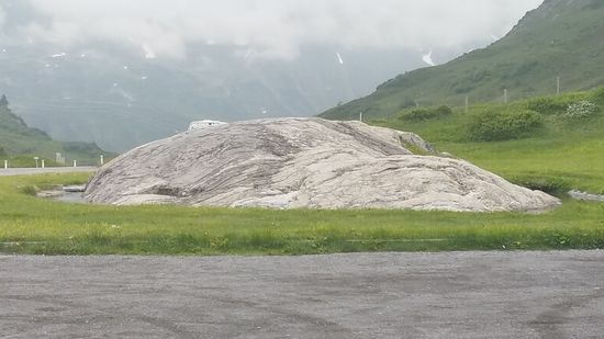,... von dieser besonderen Felsformation gleich südlich des Flexenhäusls (konnte dazu leider keine weitere Information ausfindig machen), ...
