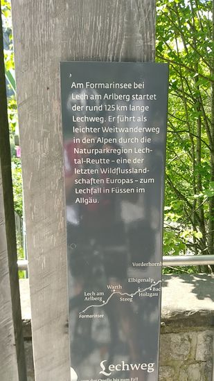 Hier am Lechfall endet übrigens der weiter oben in diesem Bericht bereits kurz erwähnte Lechweg nach etwa 125 km.