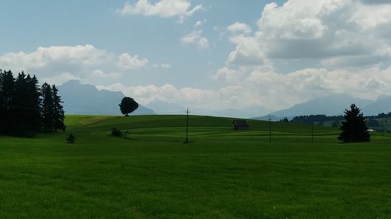 Allgäuer Landschaftsimpression nördlich Roßhaupten, Nähe Huttler Weiher.