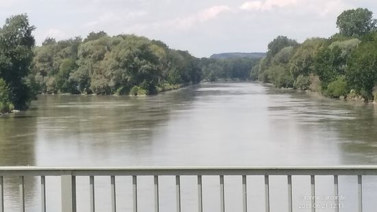 Der letzte Blick auf den Lechspitz mit dem Lech von links und der Donau von oben mit max. Handyzoom.