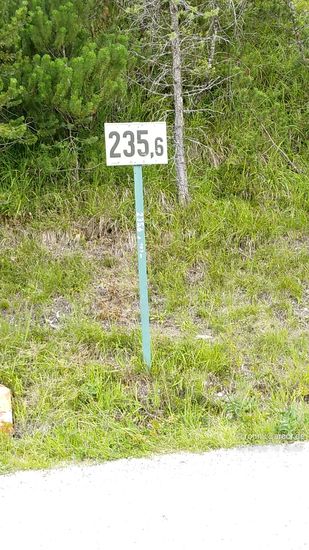 Übrigens: Noch 235,6 Fluß-km bis zur Mündung in die Donau...