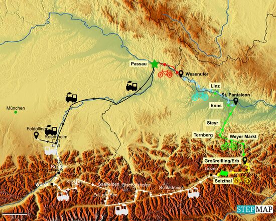 Die Übersichtskarte zur besseren Erkennung bitte rechts oben am Doppelpfeil vergrößern.
Start in Feldolling zum der Einfachheit halber nicht eingesetzten Heimatbahnhof Westerham, von dort über die in weiß gehaltene Bahnverbindung über u.a. Zell am See und Schladming nach Selzthal.
Von dort an der grünen Flagge der Start am 1. Tag über die gelb gehaltene Strecke bis Großreifling/Erb. Von dort am 2. Tag über die grüne Linie nach  
St. Pantaleon. Weiter am 3. Tag über die hellblaue Verbindung nach Wesenufer. Schließlich am 4. Tag über das rote Reststück nach Passau und von dort gleich anschließend am selben Tag noch zurück zum Bahnhof Westerham incl. der letzten ca. 2 km zurück zum Heimatort Feldolling.