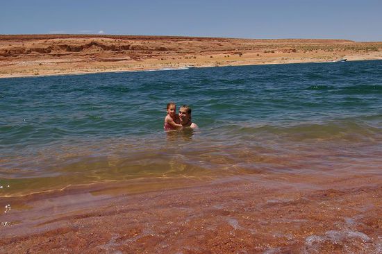Abkühlung im Colorado River / Lake Powell