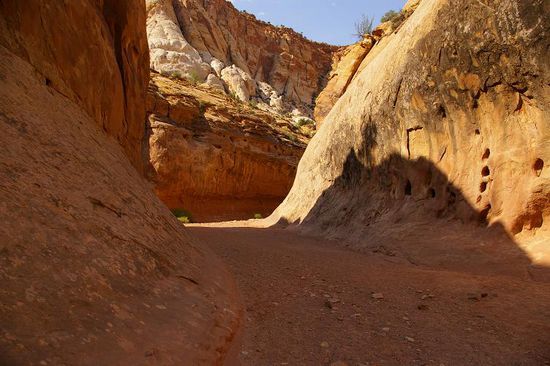... vor über 100 Jahren ein wichtiger Fahrweg durchs Capitol Reef