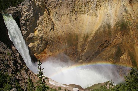 Lower Fall (94m) mit Rainbow