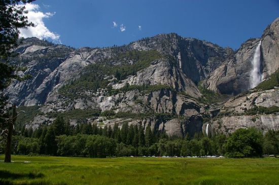 Yosemite Falls in 2 Stufen - ca. 740m