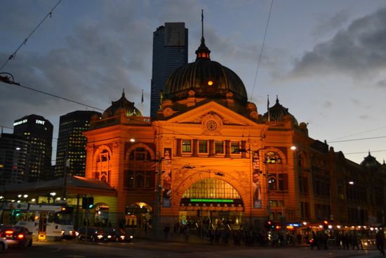 Flinders Street Railway Station