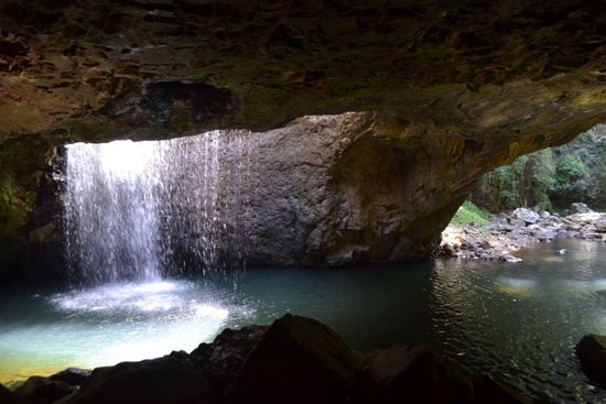 Die Natural Bridge...