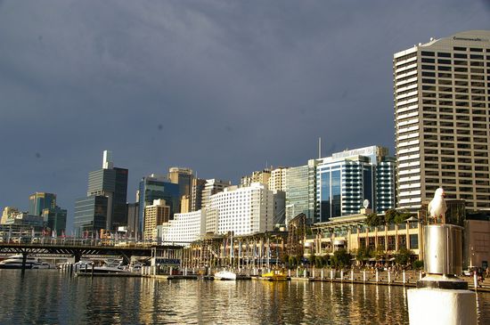 Am Darling Harbour