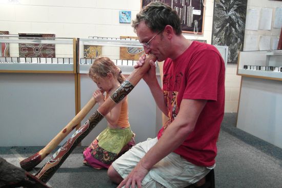 Didgeridoo Playing Lesson