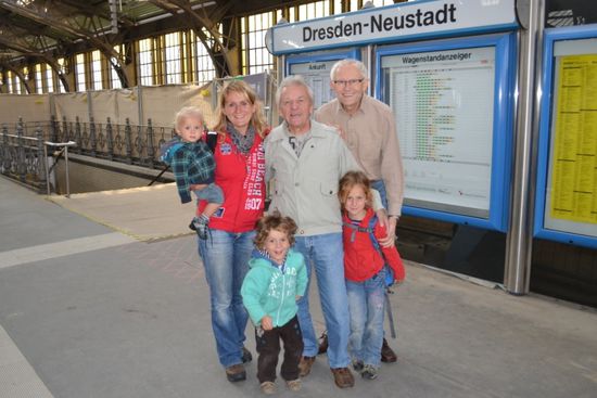 Und sie kommen uns doch abholen - die lieben Opa´s