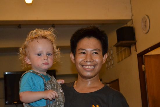 Der Kellner des Hauses ist inzwischen als Freund anerkannt 