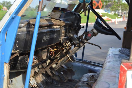 ...Technik nicht ganz auf dem heutigen Stand - TÜV???