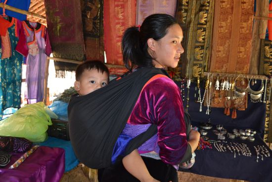 Dort beim Shoppen der Handarbeiten