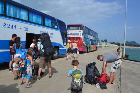 Mit dem Bus weiter nach Surat Thani
