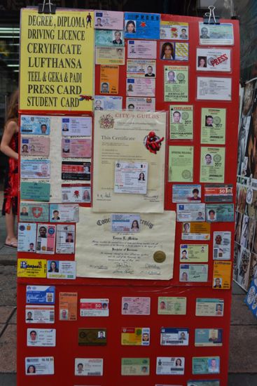 Hier bekommt man Alles, was das Fälscherherz begehrt...