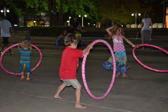 ...im kleinen Park fühlen wir uns wohl und betätigen uns sportlich