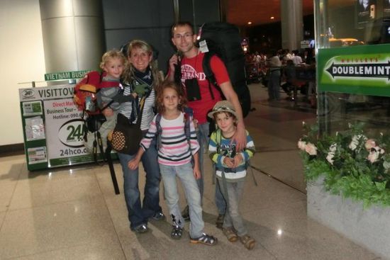 Alles geschafft, Visum bekommen, Gepäck da