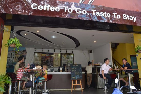 Mittagessen im Bistro