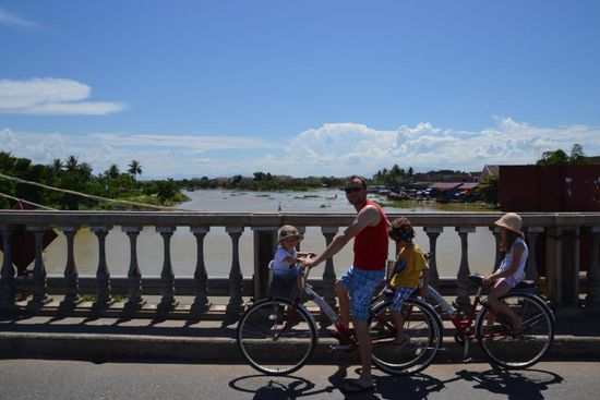 Erkundung des Ortes und der Umgebung per Rad