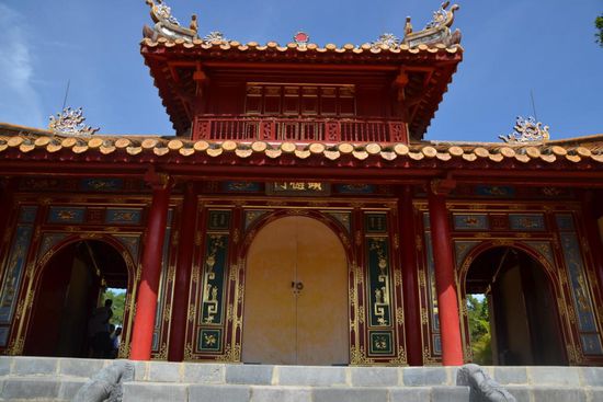 Eindrücke von Minh Mangs Grabstätte